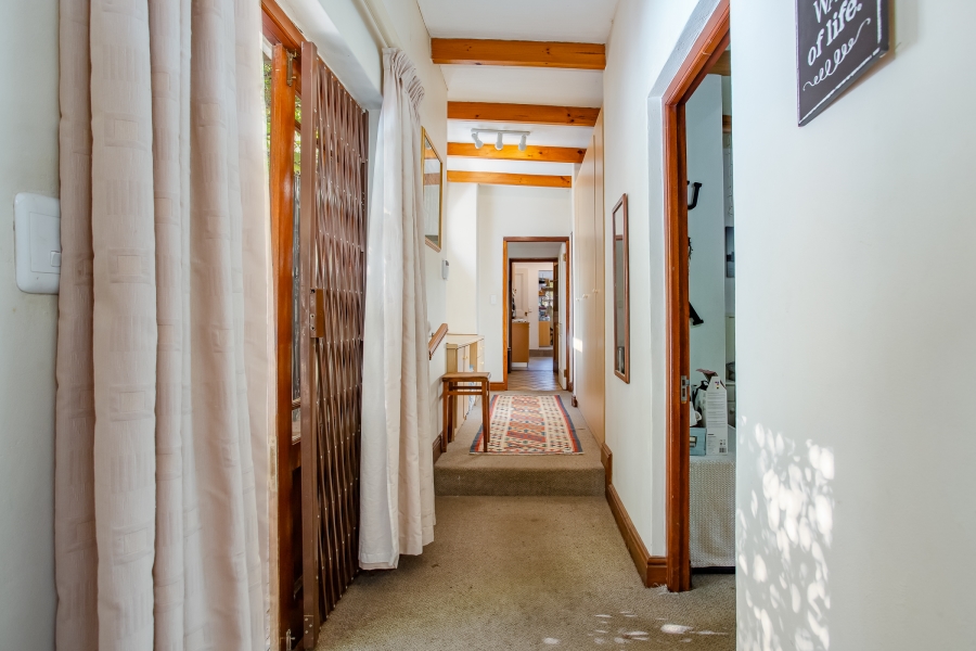 7 Bedroom Property for Sale in Franschhoek Western Cape